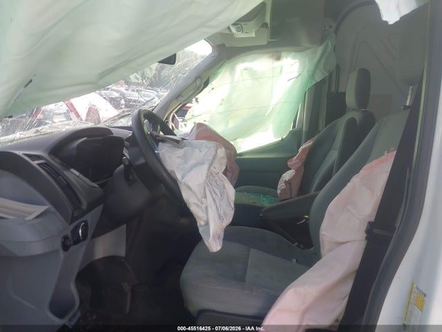 45516425 :رقم المزاد ، 1FTYE2CM0GKA31407 vin ، 2016 Ford Transit-150 مزاد بيع