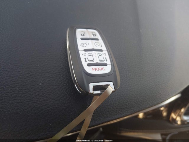 Продаж на аукціоні авто 2023 Chrysler Pacifica Limited, vin: 2C4RC1GGXPR557621, номер лоту: 45516520