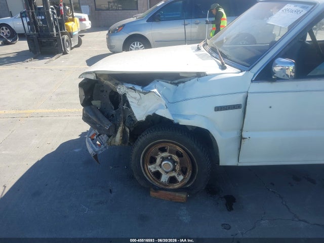 45516593 :رقم المزاد ، JM2UF3117H0605018 vin ، 1987 Mazda B2000 Cab Plus مزاد بيع