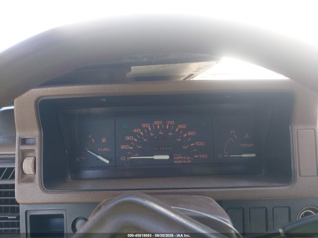 45516593 :رقم المزاد ، JM2UF3117H0605018 vin ، 1987 Mazda B2000 Cab Plus مزاد بيع
