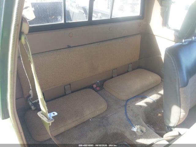 45516593 :رقم المزاد ، JM2UF3117H0605018 vin ، 1987 Mazda B2000 Cab Plus مزاد بيع