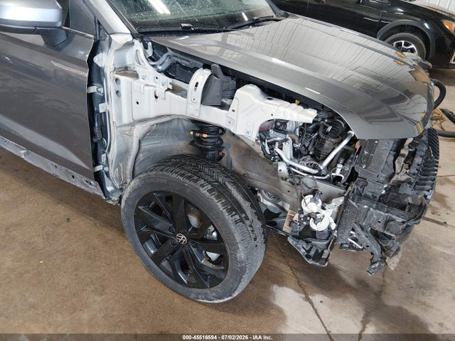 3VVLX7B24NM094146 Volkswagen Taos 1.5t Se