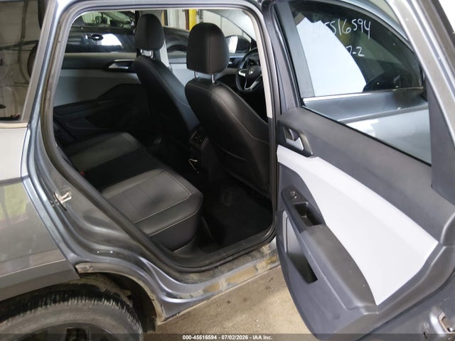 3VVLX7B24NM094146 Volkswagen Taos 1.5t Se
