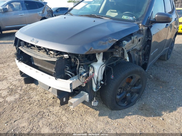 Jeep Compass Latitude 4x4 2018 3C4NJDBBXJT479637 Image 6