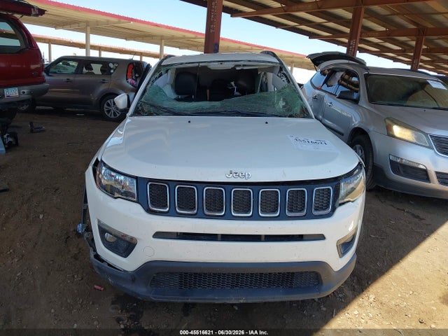 3C4NJDBB6JT206291 Jeep Compass Latitude 4x4