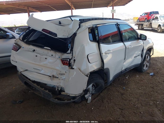 3C4NJDBB6JT206291 Jeep Compass Latitude 4x4