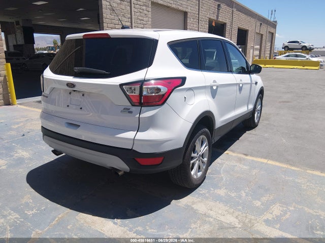 Ford ESCAPE SE 2017 1FMCU9GD0HUE50195 Image 4