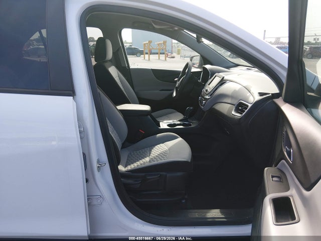 3GNAXSEV4LS686581 Chevrolet Equinox Awd Ls