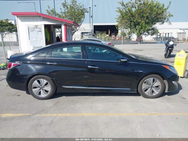 Hyundai Sonata Hybrid Limited 2014 KMHEC4A42EA107490 Image 13