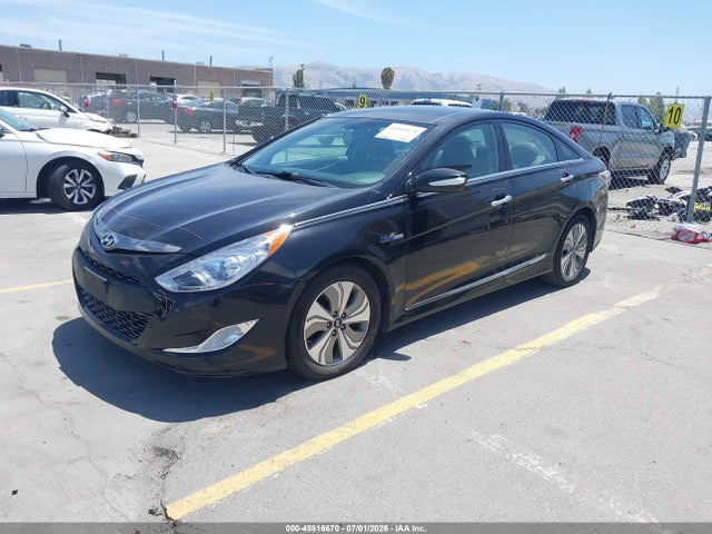 Hyundai Sonata Hybrid Limited 2014 KMHEC4A42EA107490 Image 2