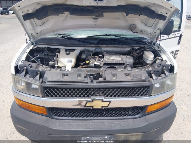 Chevrolet Express 3500 Ls 2019 1GAZGNFG6K1329473 Image 10