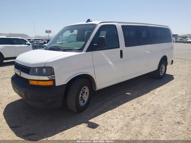 Chevrolet Express 3500 Ls 2019 1GAZGNFG6K1329473 Image 2
