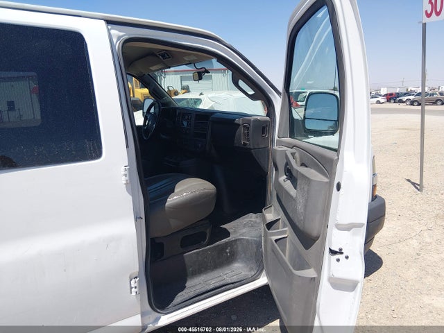 Chevrolet Express 3500 Ls 2019 1GAZGNFG6K1329473 Image 5