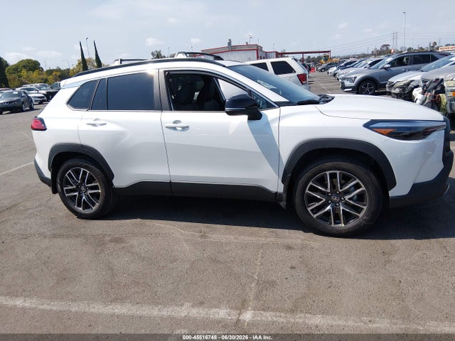 Toyota Corolla Cross Xle 2026 7MUDAAAG6TV204325 Image 13