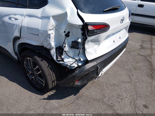 Toyota Corolla Cross Xle 2026 7MUDAAAG6TV204325 Image 6