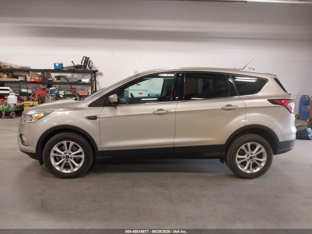 Ford ESCAPE SE 2017 1FMCU9GDXHUE50401 Image 14