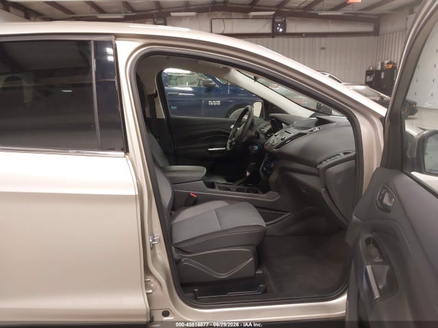 Ford ESCAPE SE 2017 1FMCU9GDXHUE50401 Image 5