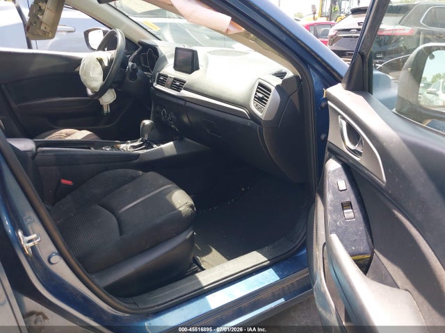 2018 Mazda Mazda3 Sport მანქანა იყიდება აუქციონზე, vin: 3MZBN1U71JM247871, აუქციონის ნომერი: 45516895