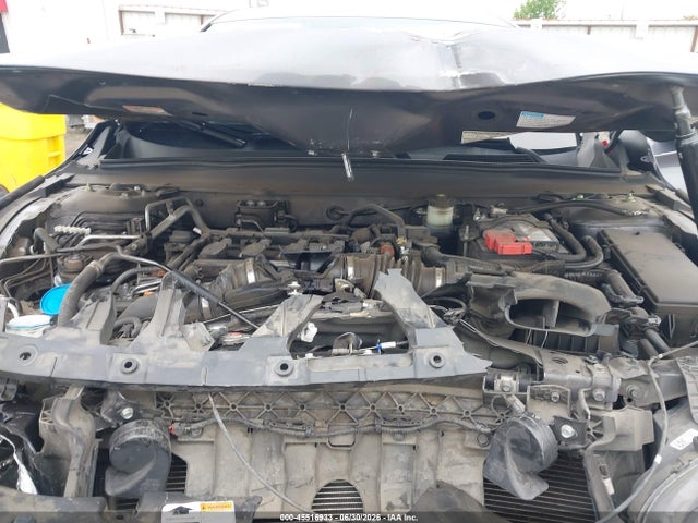 1HGCV1F13KA047834 Honda ACCORD LX
