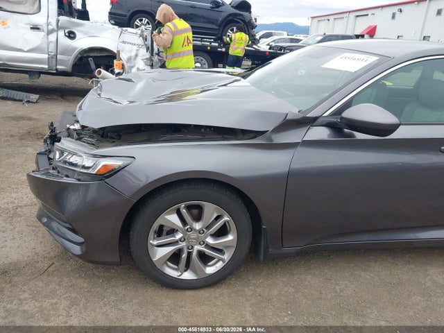 1HGCV1F13KA047834 Honda ACCORD LX