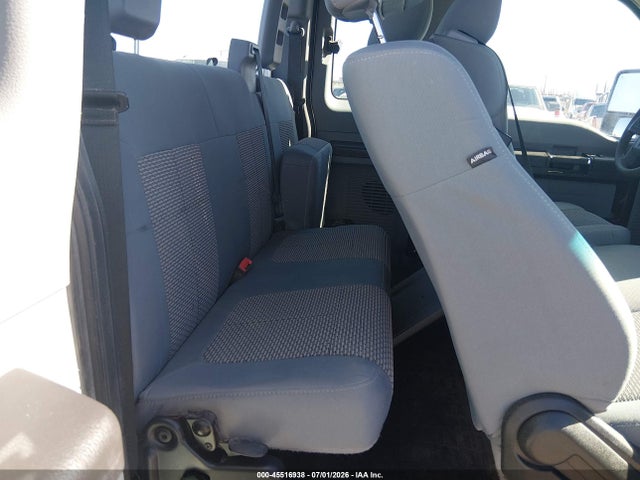 Ford F-250 2016 1FT7X2B68GED02981 Image 8