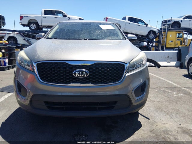 KIA Sorento 2.4l L 2016 5XYPG4A34GG186589 Image 12