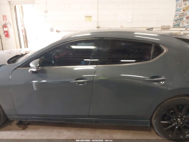 2020 Mazda Mazda3 Premium Package მანქანა იყიდება აუქციონზე, vin: JM1BPANM6L1157083, აუქციონის ნომერი: 45516989