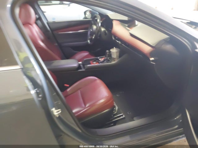 2020 Mazda Mazda3 Premium Package მანქანა იყიდება აუქციონზე, vin: JM1BPANM6L1157083, აუქციონის ნომერი: 45516989