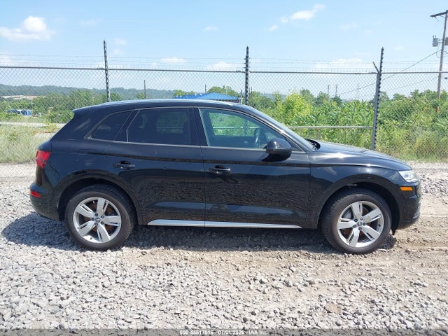 2018 Audi Q5 2.0t Premium/2.0t Tech Premium მანქანა იყიდება აუქციონზე, vin: WA1ANAFY9J2006369, აუქციონის ნომერი: 45517016