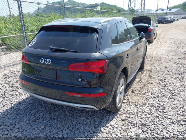 2018 Audi Q5 2.0t Premium/2.0t Tech Premium მანქანა იყიდება აუქციონზე, vin: WA1ANAFY9J2006369, აუქციონის ნომერი: 45517016