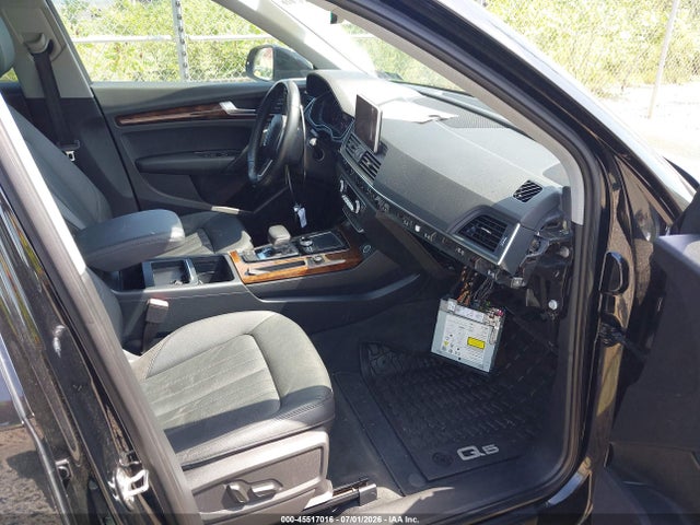 2018 Audi Q5 2.0t Premium/2.0t Tech Premium მანქანა იყიდება აუქციონზე, vin: WA1ANAFY9J2006369, აუქციონის ნომერი: 45517016