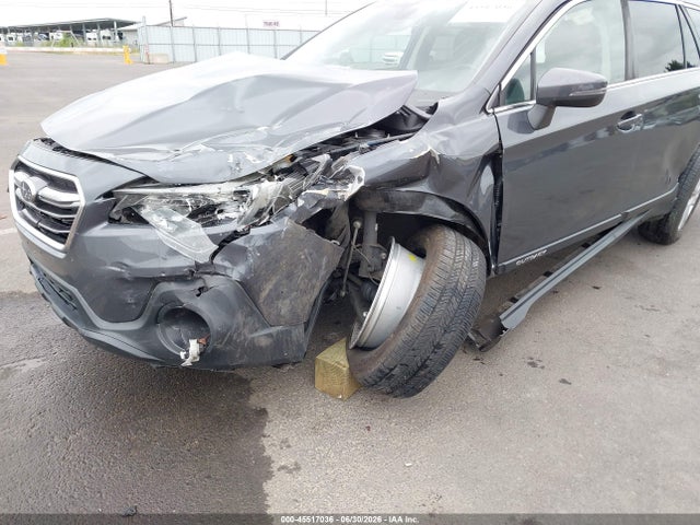4S4BSAFC9K3382777 Subaru Outback 2.5i Premium