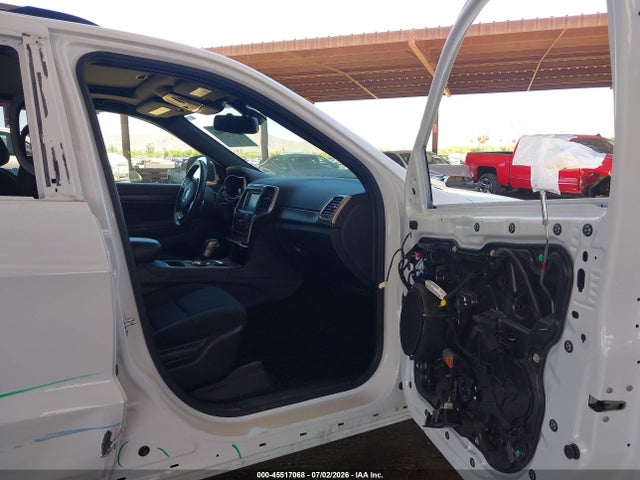 Jeep Grand Cherokee Laredo 2016 1C4RJFAG3GC384982 Image 5