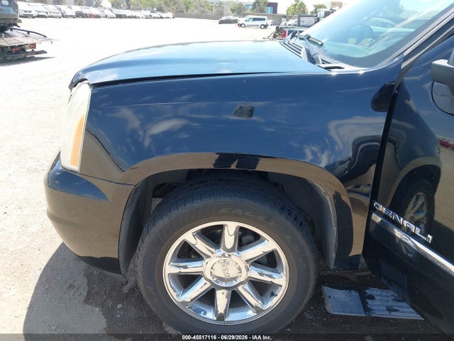 Продаж на аукціоні авто 2011 Gmc Yukon Xl 1500 Denali, vin: 1GKS2MEF3BR189351, номер лоту: 45517116