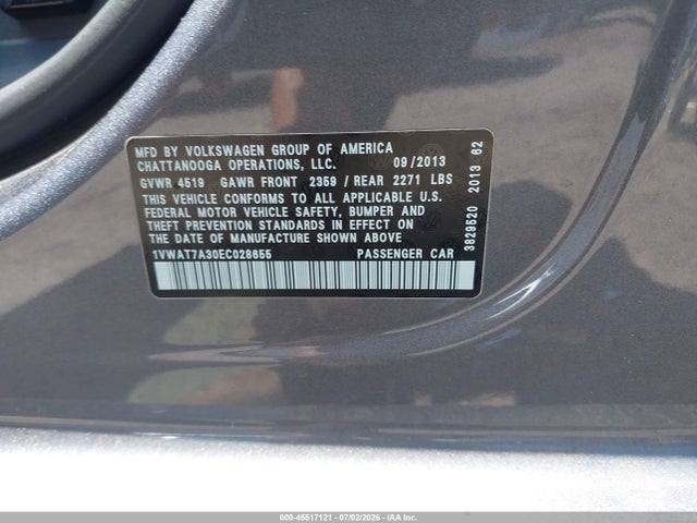 1VWAT7A30EC028655 Volkswagen Passat 1.8t Wolfsburg Edition