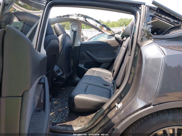 45517162 :رقم المزاد ، 7SAYGDEE5SF284744 vin ، 2025 Tesla Model Y Long Range Dual Motor All-wheel Drive مزاد بيع