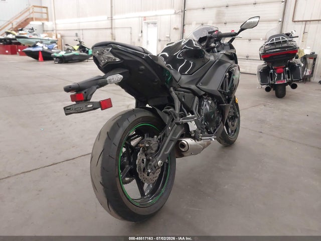 Kawasaki Ex650 R 2025 ML5EXER19SDAG5086 Image 4