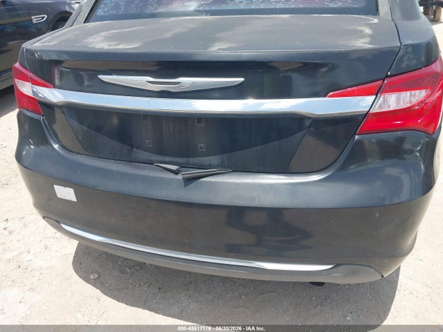 45517176 :رقم المزاد ، 1C3CCBBB9DN542015 vin ، 2013 Chrysler 200 Touring مزاد بيع