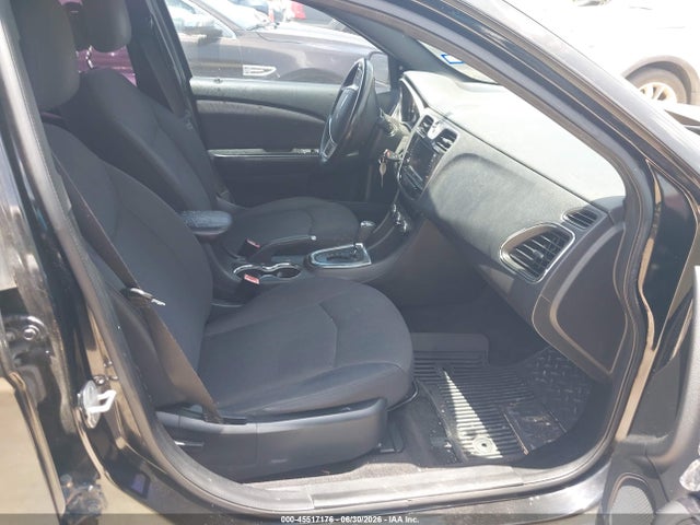 45517176 :رقم المزاد ، 1C3CCBBB9DN542015 vin ، 2013 Chrysler 200 Touring مزاد بيع