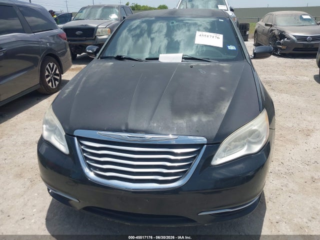45517176 :رقم المزاد ، 1C3CCBBB9DN542015 vin ، 2013 Chrysler 200 Touring مزاد بيع