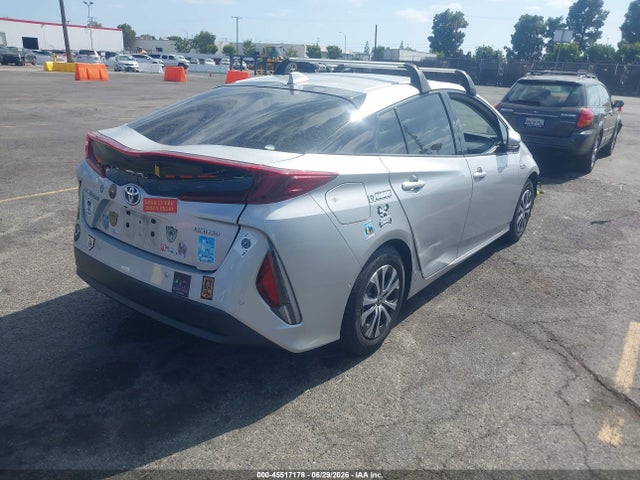 Toyota Prius Prime Limited 2020 JTDKARFP7L3154450 Image 4