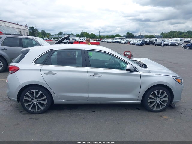 Продажа на аукционе авто 2018 Hyundai Elantra Gt, vin: KMHH35LE9JU019778, номер лота: 45517181
