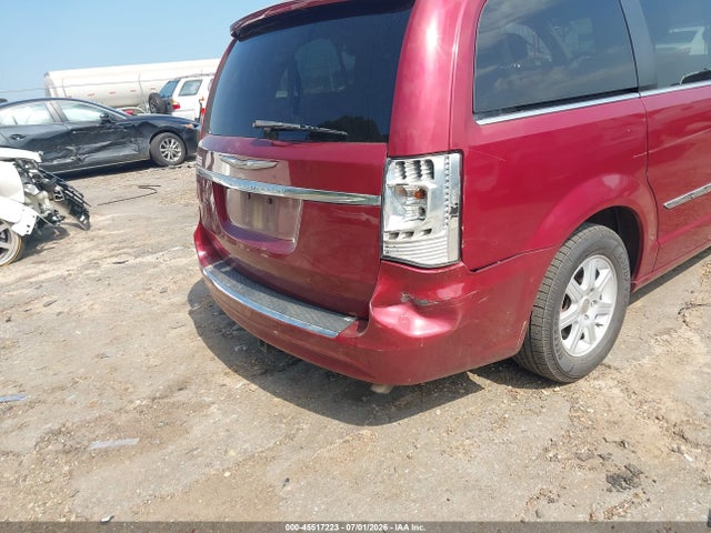 2011 Chrysler Town & Country Touring მანქანა იყიდება აუქციონზე, vin: 2A4RR5DGXBR721785, აუქციონის ნომერი: 45517223