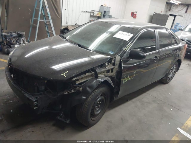 Toyota CAMRY LE 2014 4T4BF1FK1ER338885 Image 2