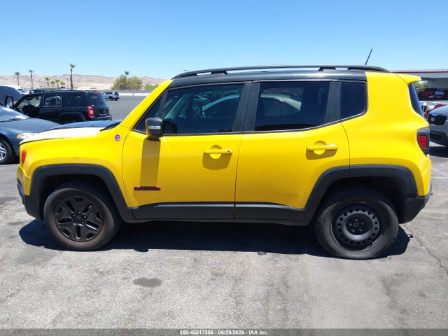 45517306 :رقم المزاد ، ZACCJBCB2JPH60977 vin ، 2018 Jeep Renegade Trailhawk 4x4 مزاد بيع
