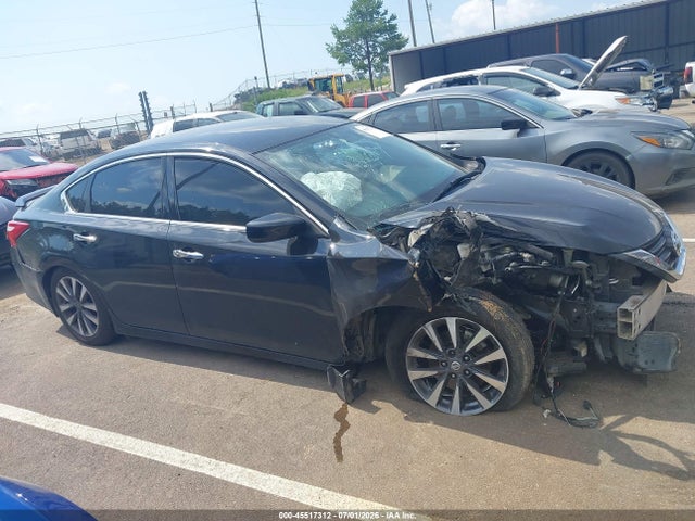 2017 Nissan Altima 2.5 Sv მანქანა იყიდება აუქციონზე, vin: 1N4AL3AP9HC129069, აუქციონის ნომერი: 45517312