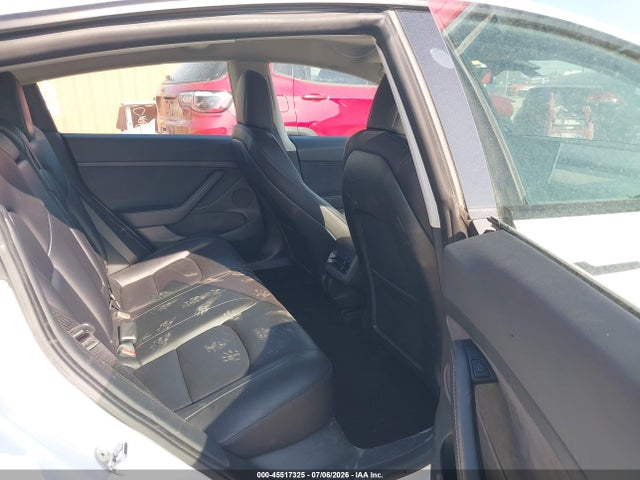 Tesla Model 3 Rear-wheel Drive 2022 5YJ3E1EA6NF163525 Image 8