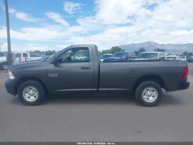 3C6JR7DG2HG704726 RAM 1500 Tradesman 4x4 8&#039; Box