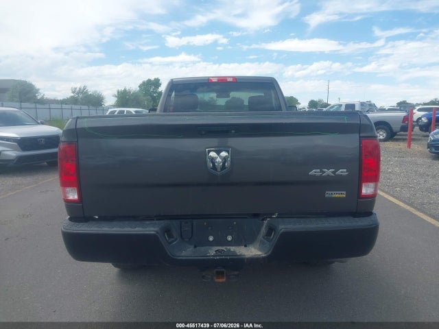 3C6JR7DG2HG704726 RAM 1500 Tradesman 4x4 8&#039; Box