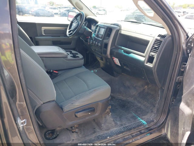 3C6JR7DG2HG704726 RAM 1500 Tradesman 4x4 8&#039; Box